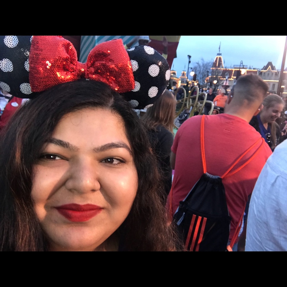 Meet your Posher, Poonam